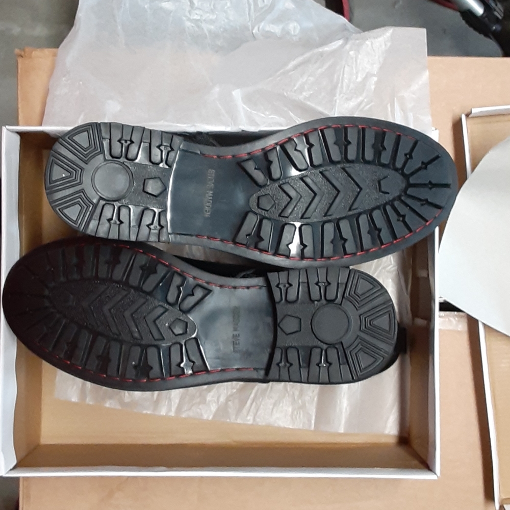 Steve Madden - Picture 7 of 7